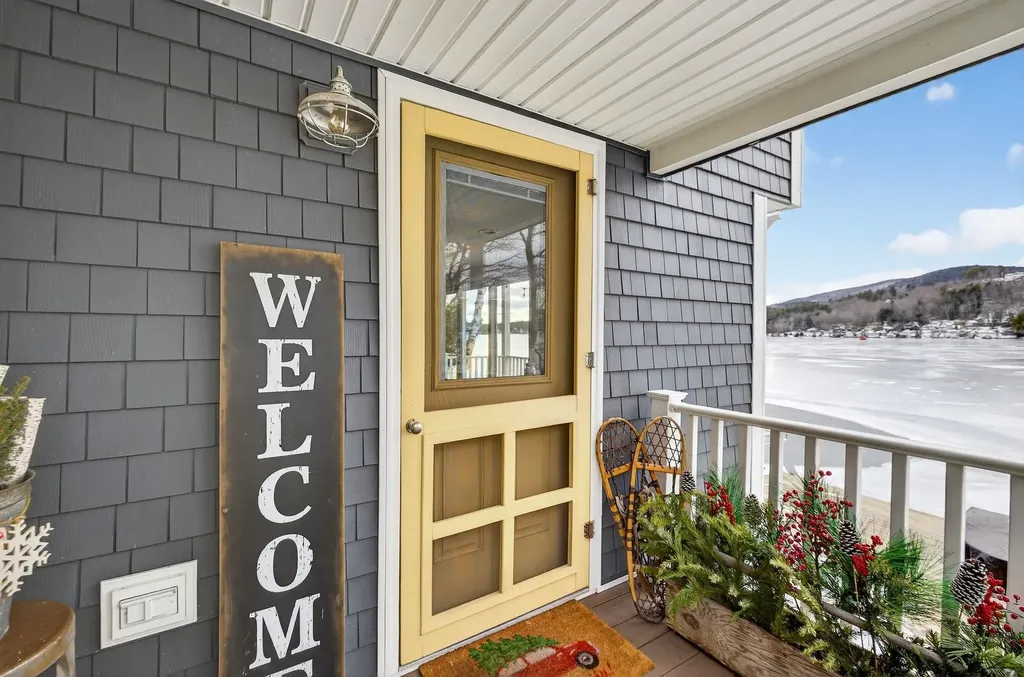 195 East Side Drive Alton NH 03809