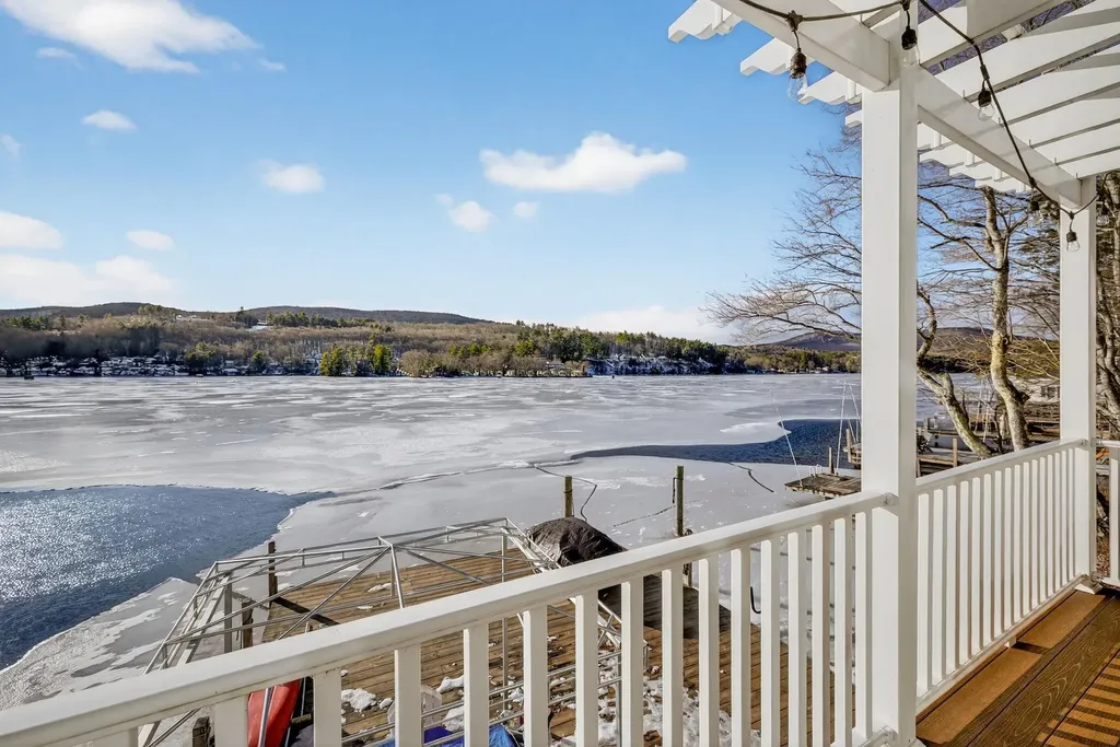 195 East Side Drive Alton NH 03809