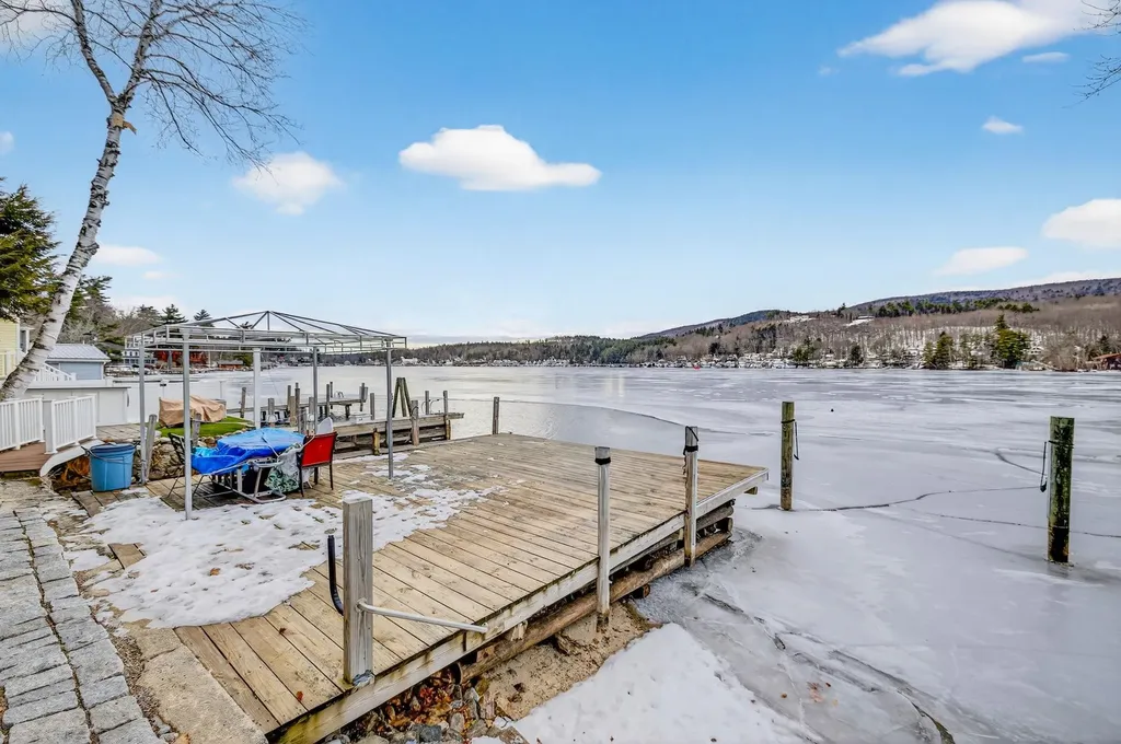 195 East Side Drive Alton NH 03809