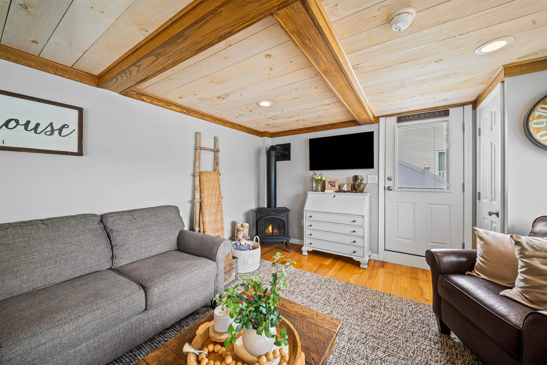 195 East Side Drive Alton NH 03809