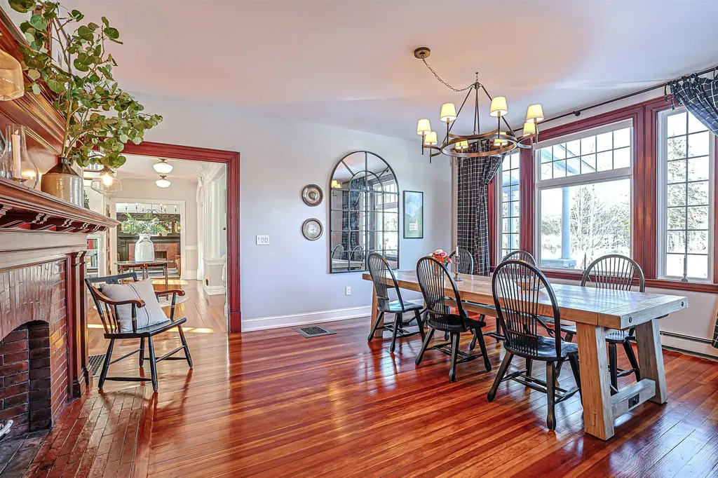 120 S Mast Street Goffstown NH 03045