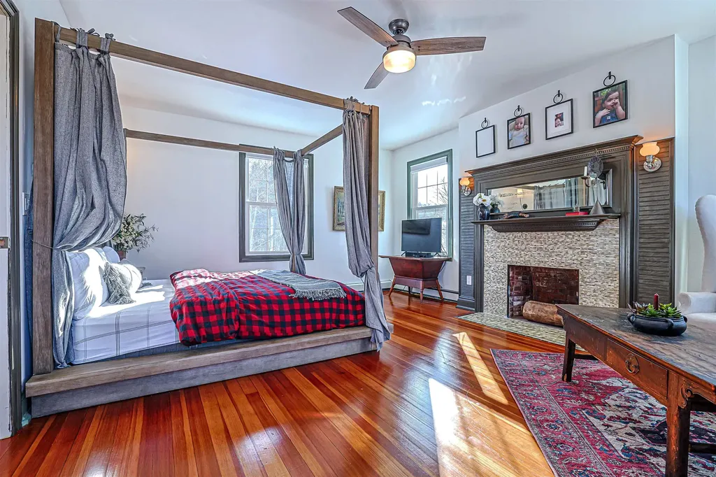 120 S Mast Street Goffstown NH 03045