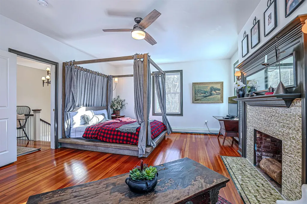 120 S Mast Street Goffstown NH 03045