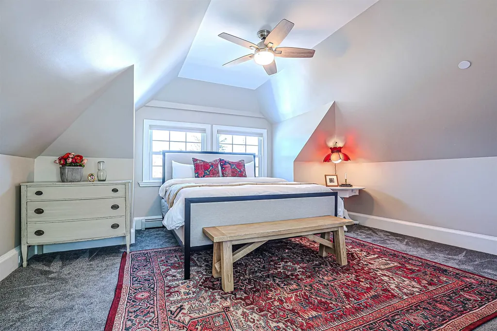 120 S Mast Street Goffstown NH 03045