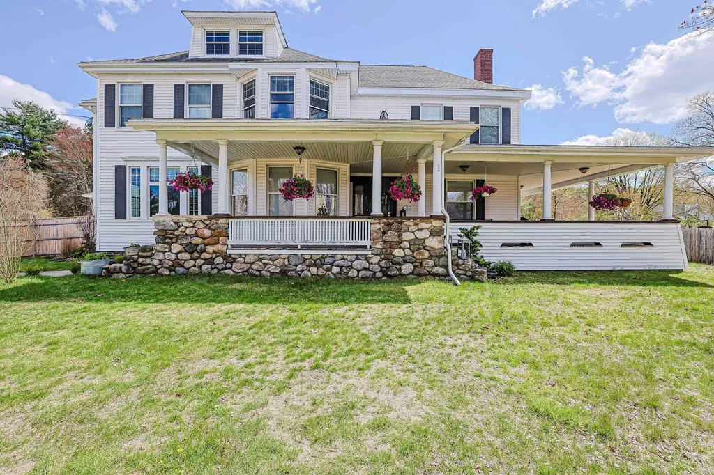 120 S Mast Street Goffstown NH 03045