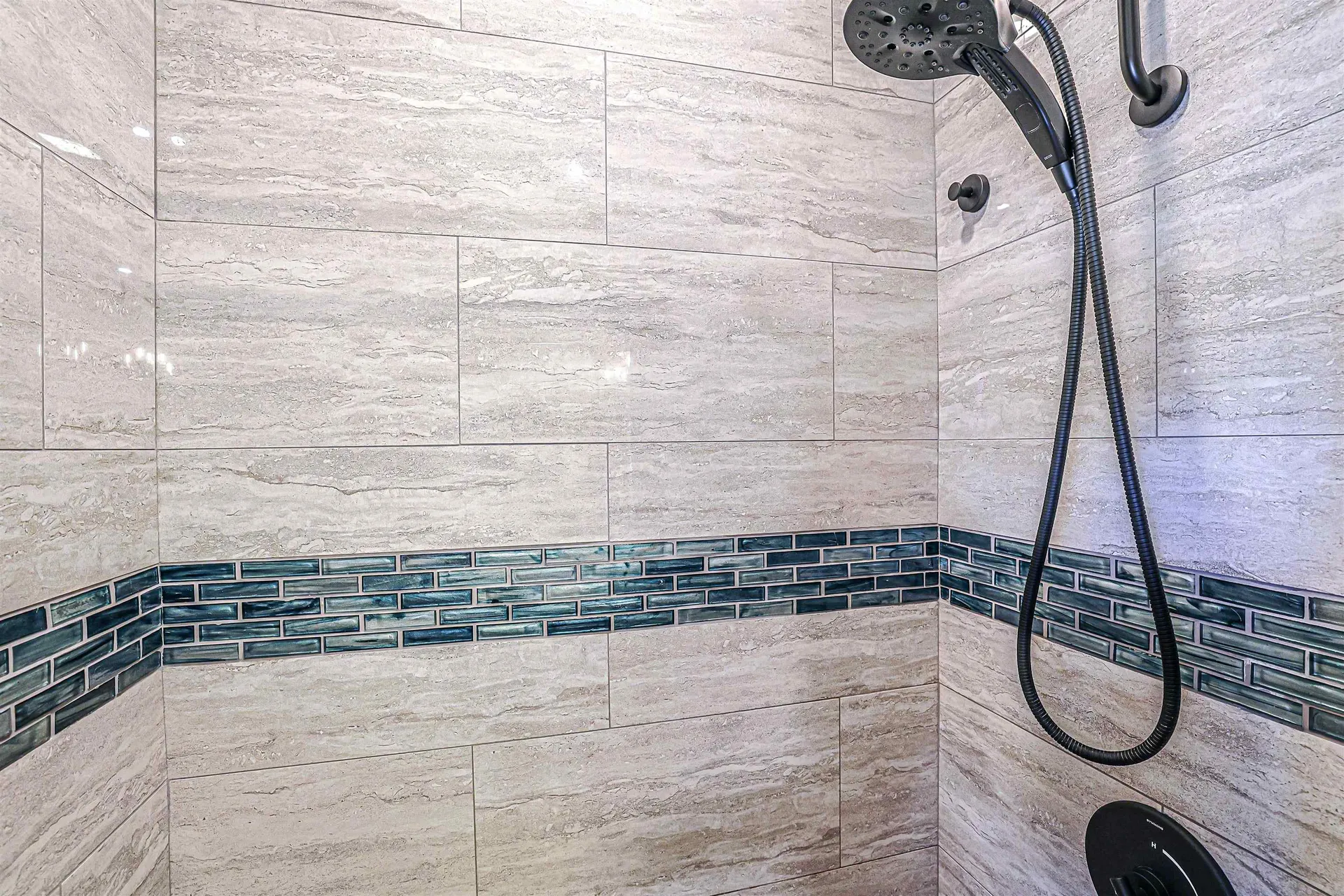 120 S Mast Street Goffstown NH 03045