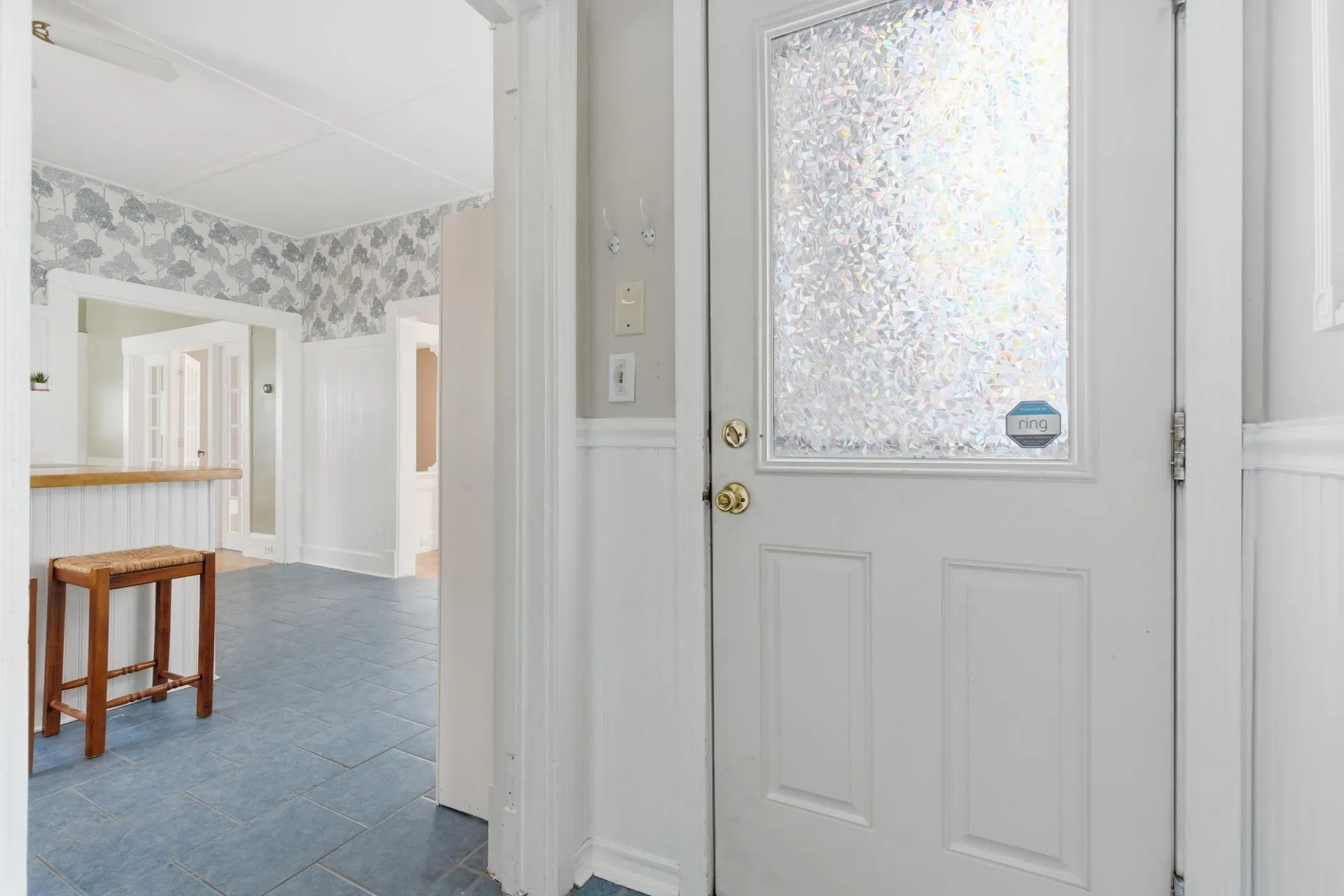 30 Ray Street Manchester NH 03104