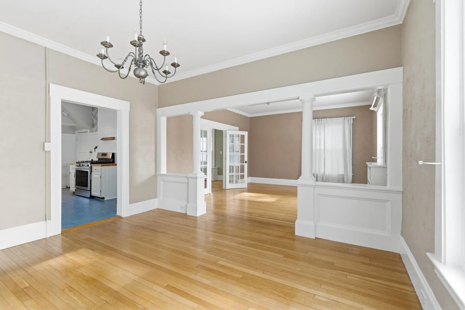 30 Ray Street Manchester NH 03104