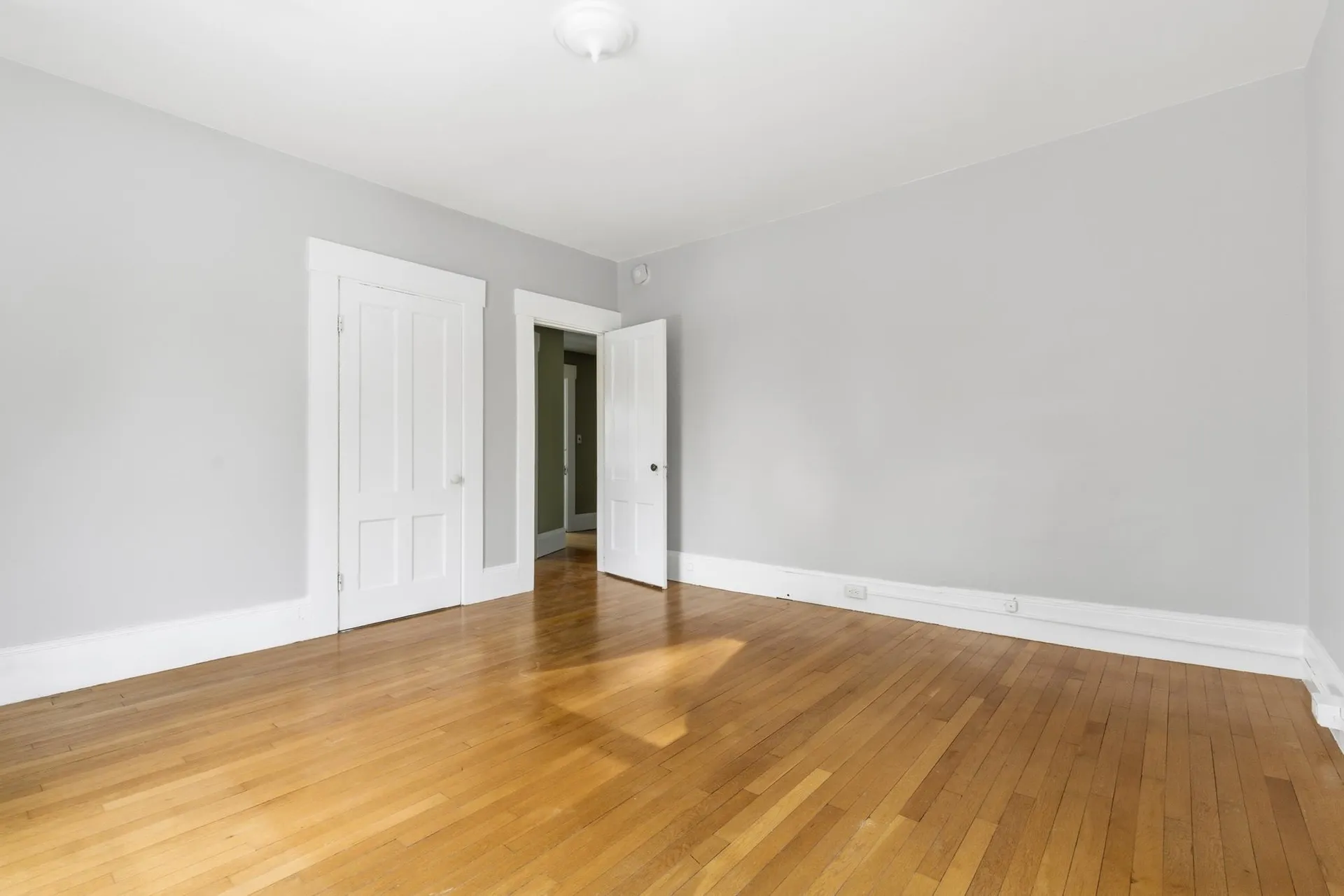 30 Ray Street Manchester NH 03104