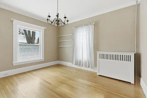 30 Ray Street Manchester NH 03104