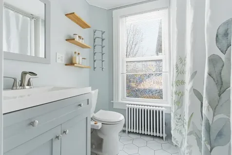 30 Ray Street Manchester NH 03104