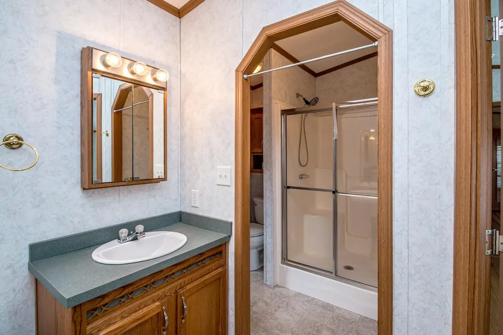 15 Lighthouse Lane Conway NH 03860