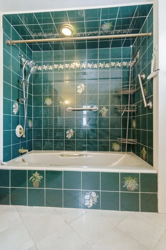 22 Bible Hill Road Claremont NH 03743