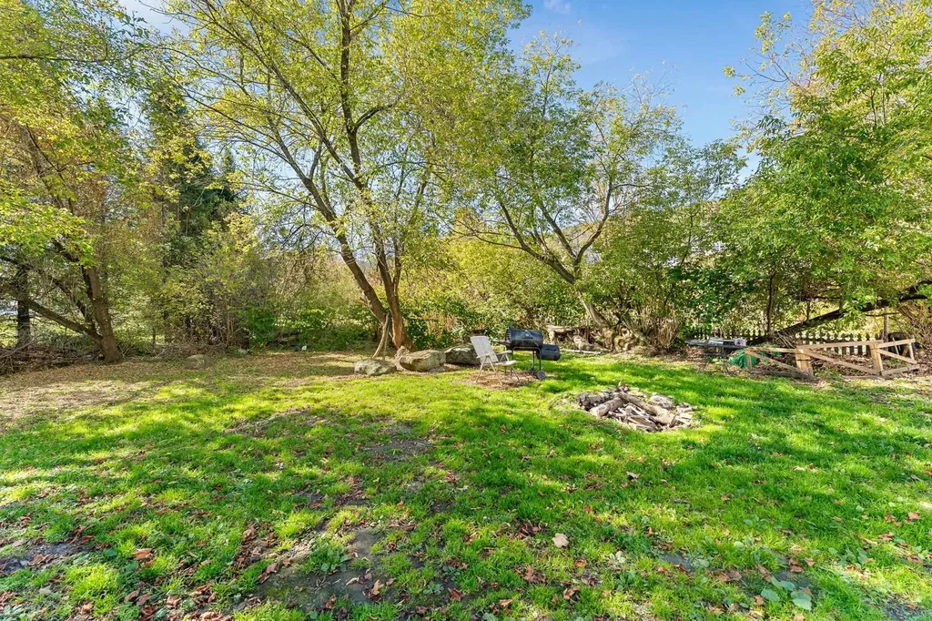 275 Wall Street Northfield VT 05663