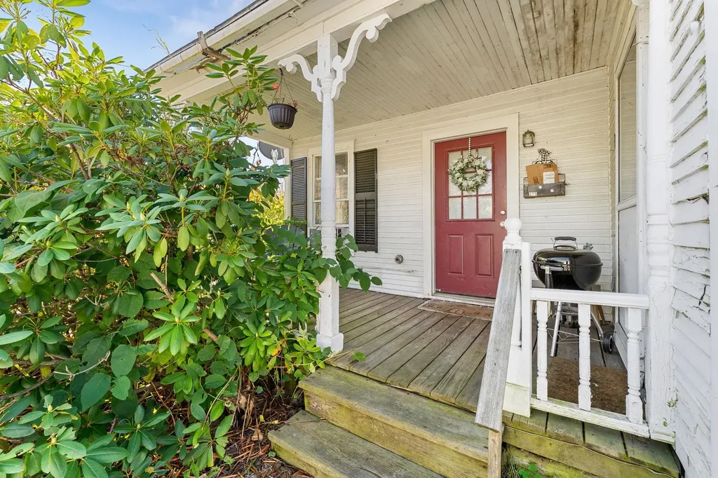 275 Wall Street Northfield VT 05663