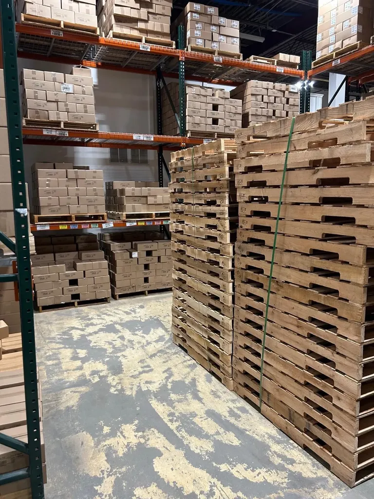 8 Delta Drive Londonderry NH 03053