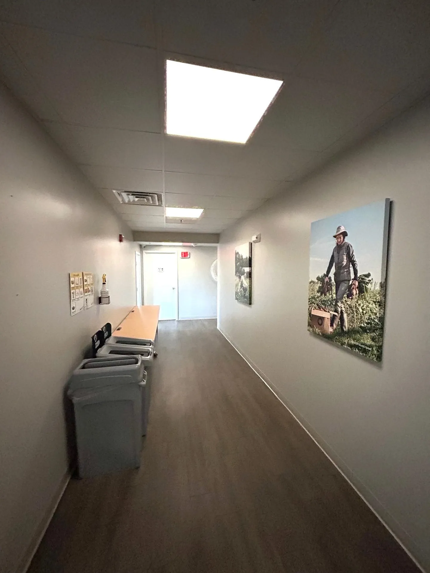 8 Delta Drive Londonderry NH 03053