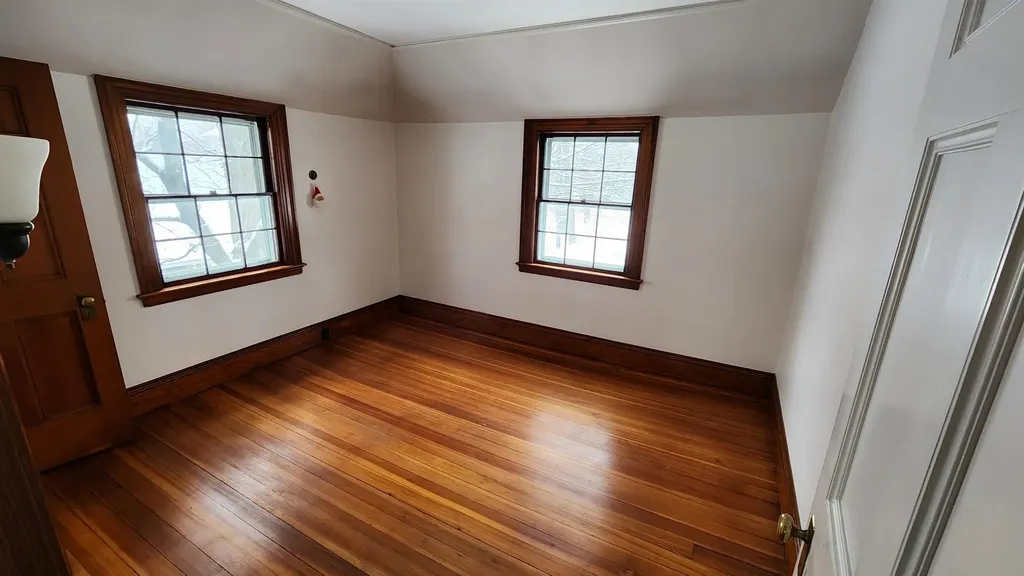 15 Bailey Avenue Claremont NH 03743