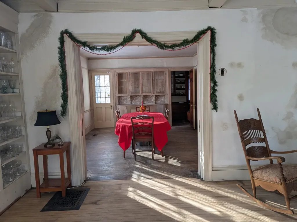 15 Bailey Avenue Claremont NH 03743