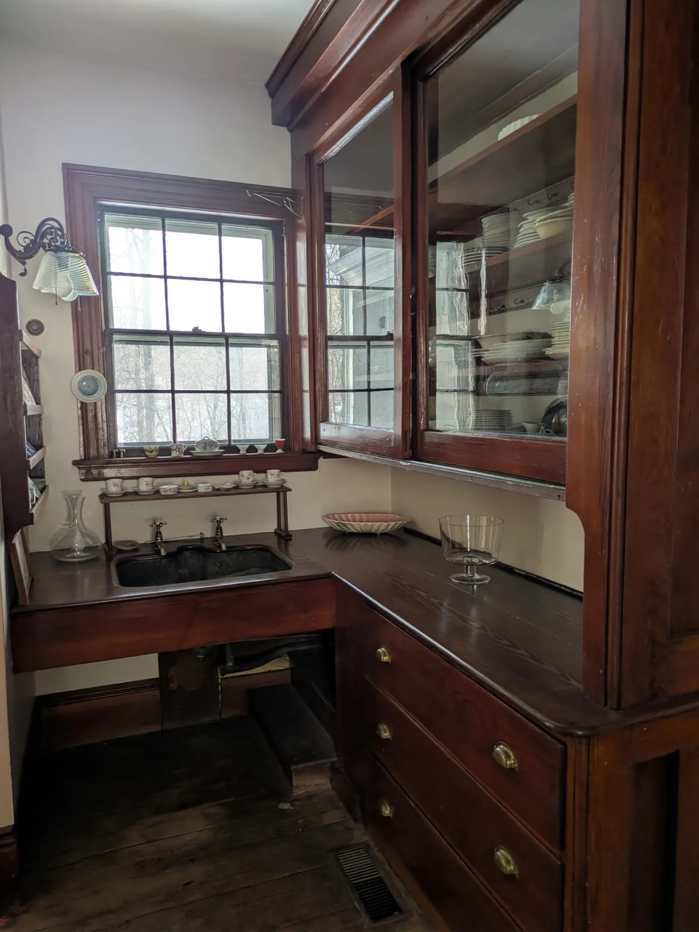 15 Bailey Avenue Claremont NH 03743