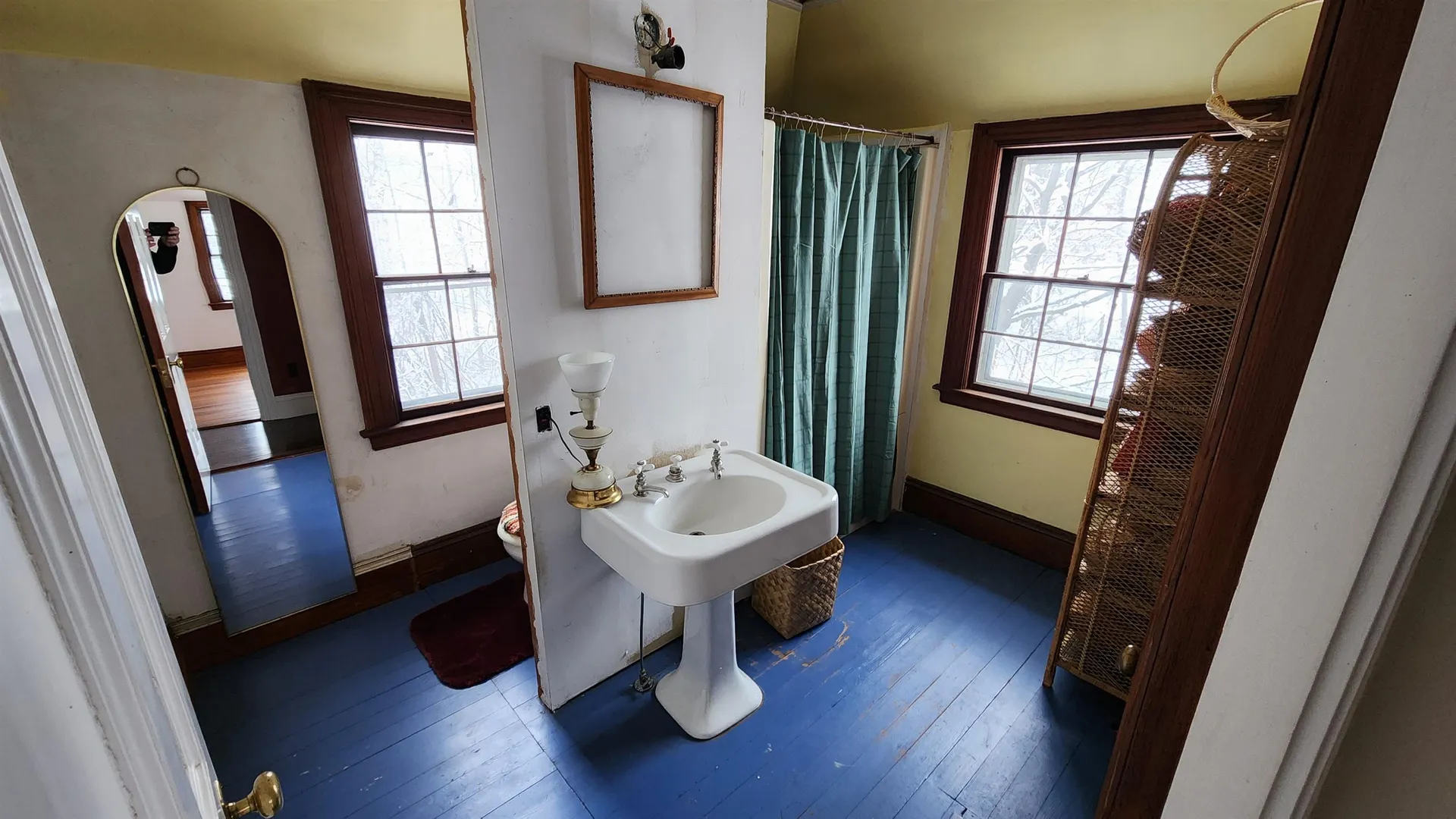 15 Bailey Avenue Claremont NH 03743