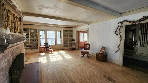 15 Bailey Avenue Claremont NH 03743