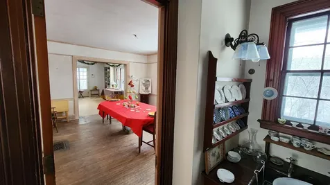 15 Bailey Avenue Claremont NH 03743