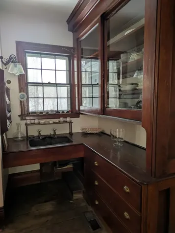 15 Bailey Avenue Claremont NH 03743