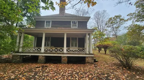 15 Bailey Avenue Claremont NH 03743