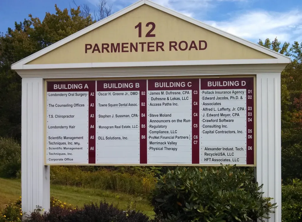 12 Parmenter Road Londonderry NH 03053