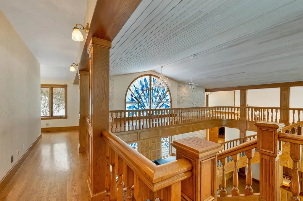 211 Dockham Shore Road Gilford NH 03249