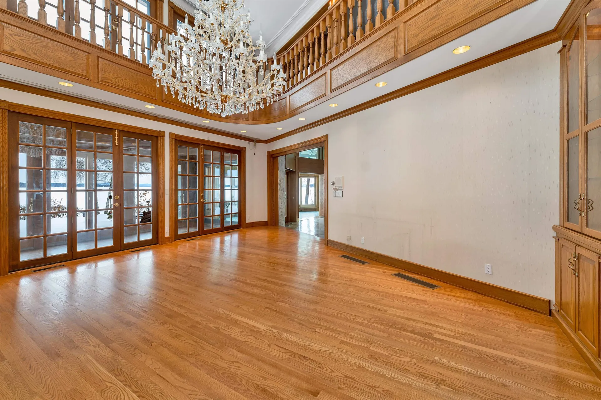 211 Dockham Shore Road Gilford NH 03249