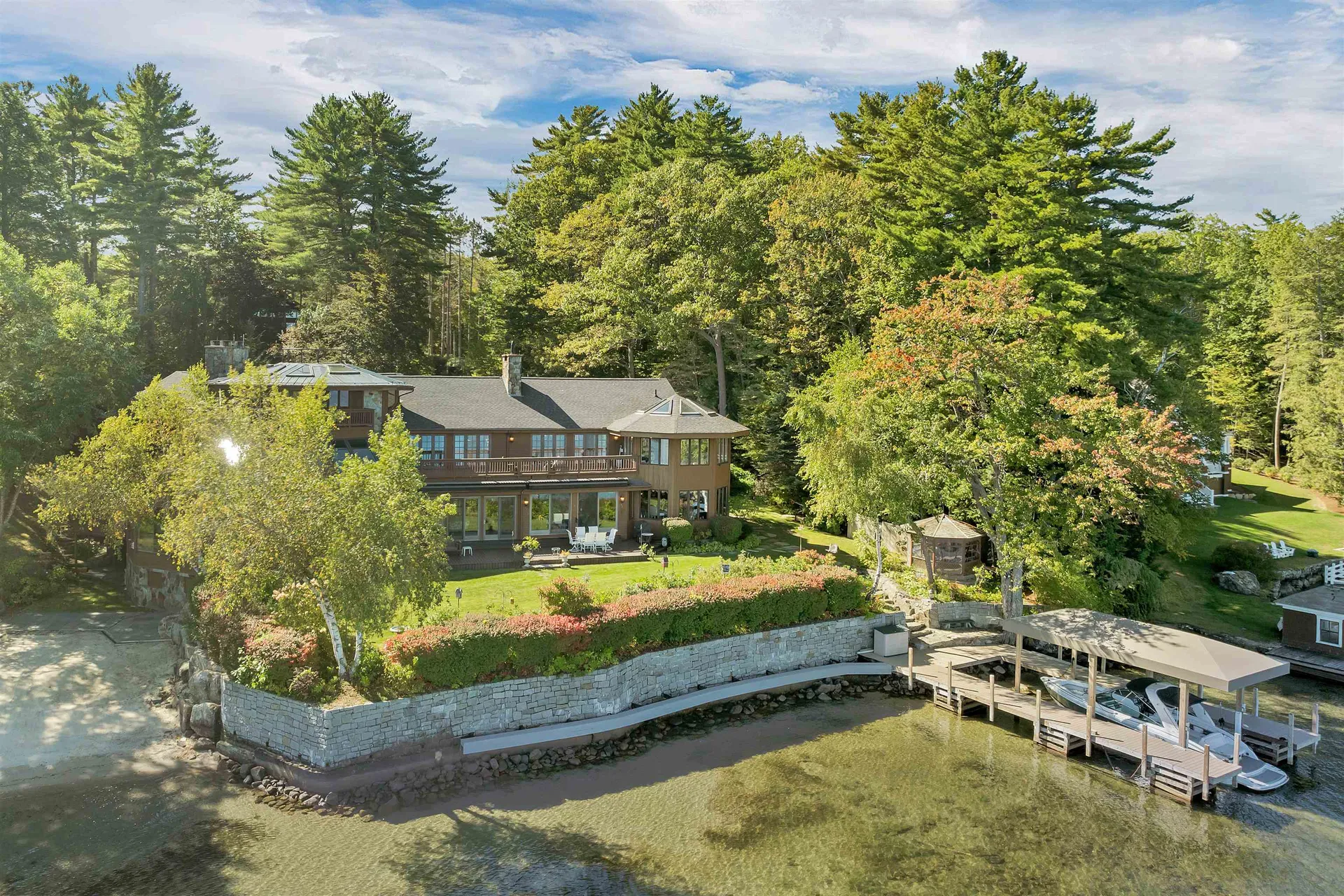 211 Dockham Shore Road Gilford NH 03249