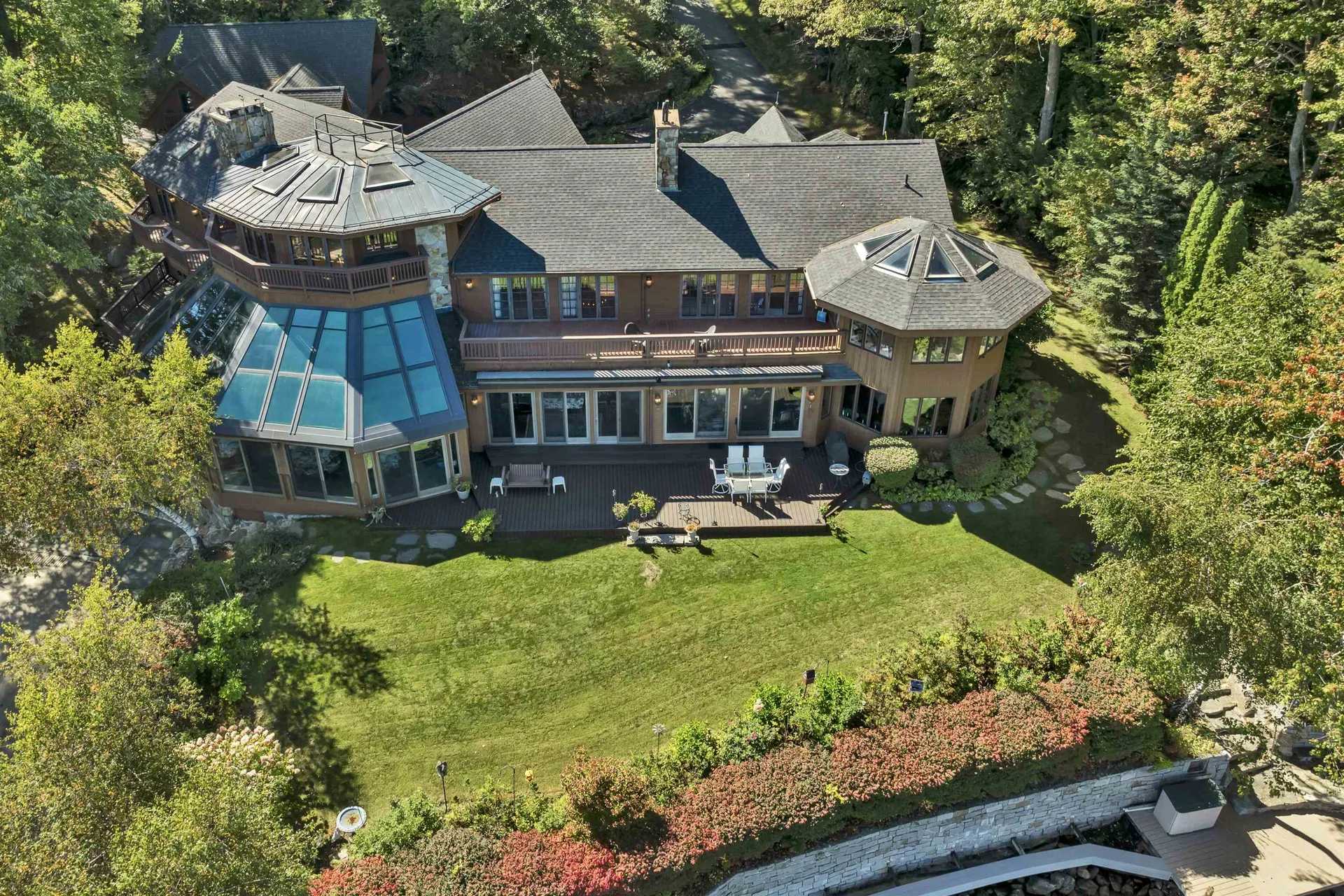 211 Dockham Shore Road Gilford NH 03249