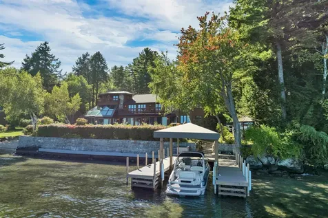 211 Dockham Shore Road Gilford NH 03249