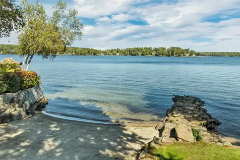 211 Dockham Shore Road Gilford NH 03249