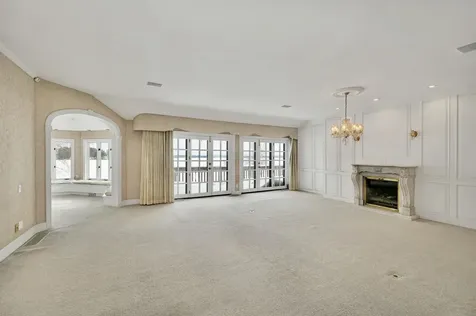 211 Dockham Shore Road Gilford NH 03249