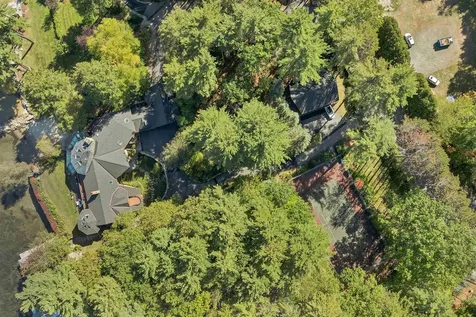 211 Dockham Shore Road Gilford NH 03249