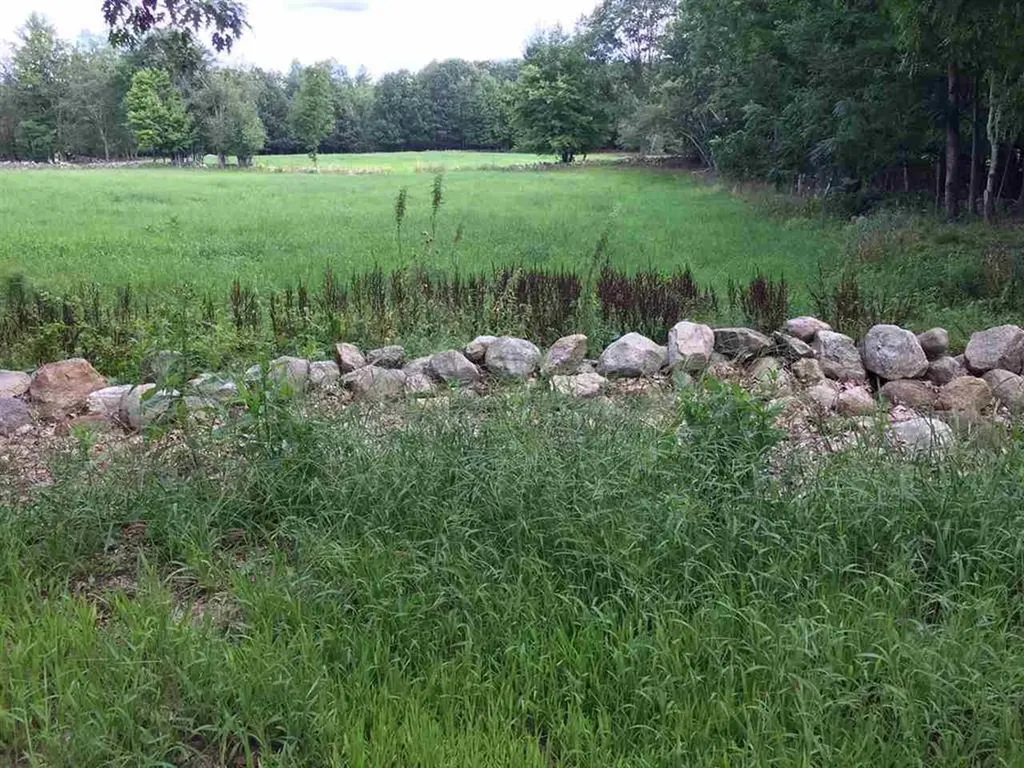 7-101 Mack Hill Road Amherst NH 03031