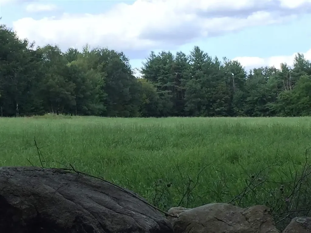 7-101 Mack Hill Road Amherst NH 03031