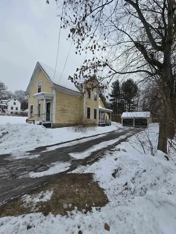 25 Winter Street Newport NH 03773