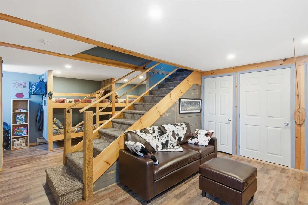 32 Deckmans Road Danbury NH 03230