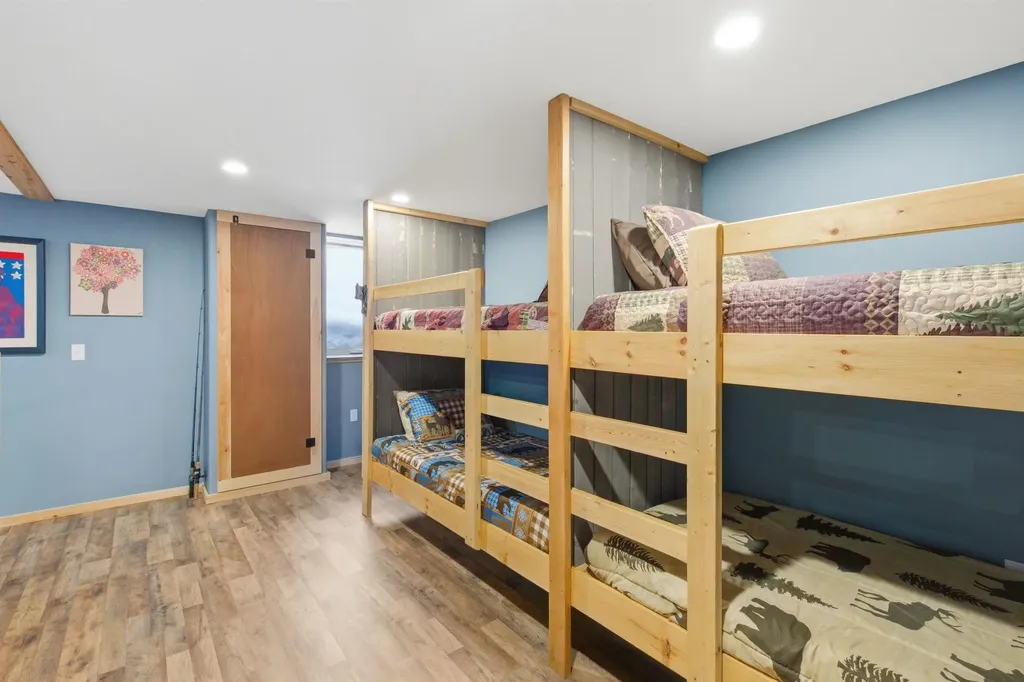 32 Deckmans Road Danbury NH 03230