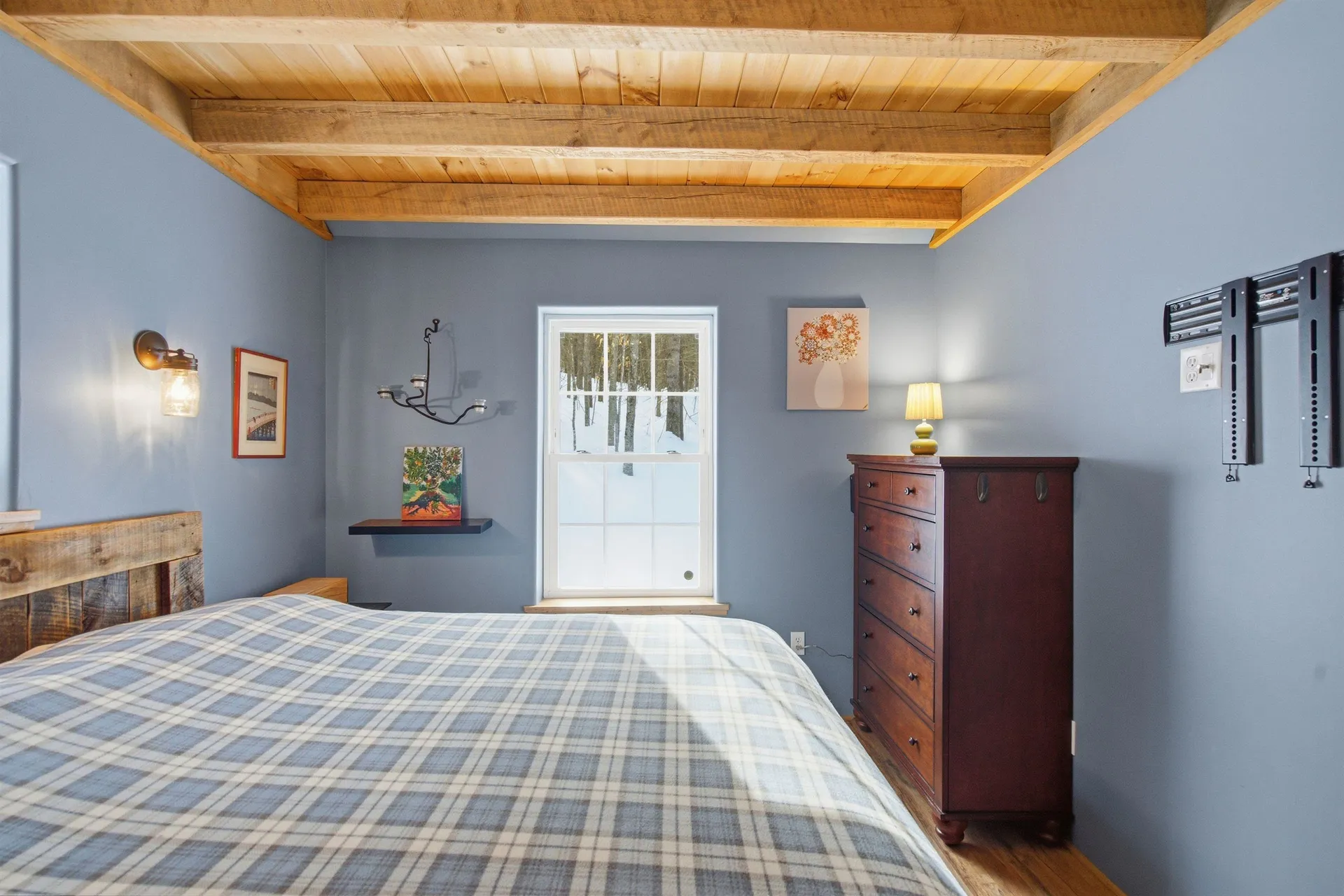 32 Deckmans Road Danbury NH 03230