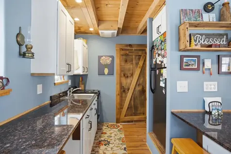 32 Deckmans Road Danbury NH 03230