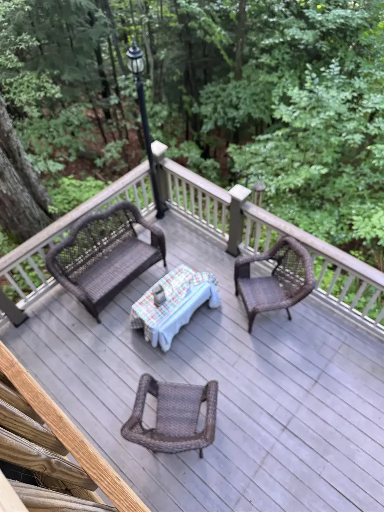 128 Upper Pines Road Warren VT 05674