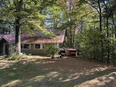 128 Upper Pines Road Warren VT 05674