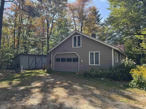 128 Upper Pines Road Warren VT 05674