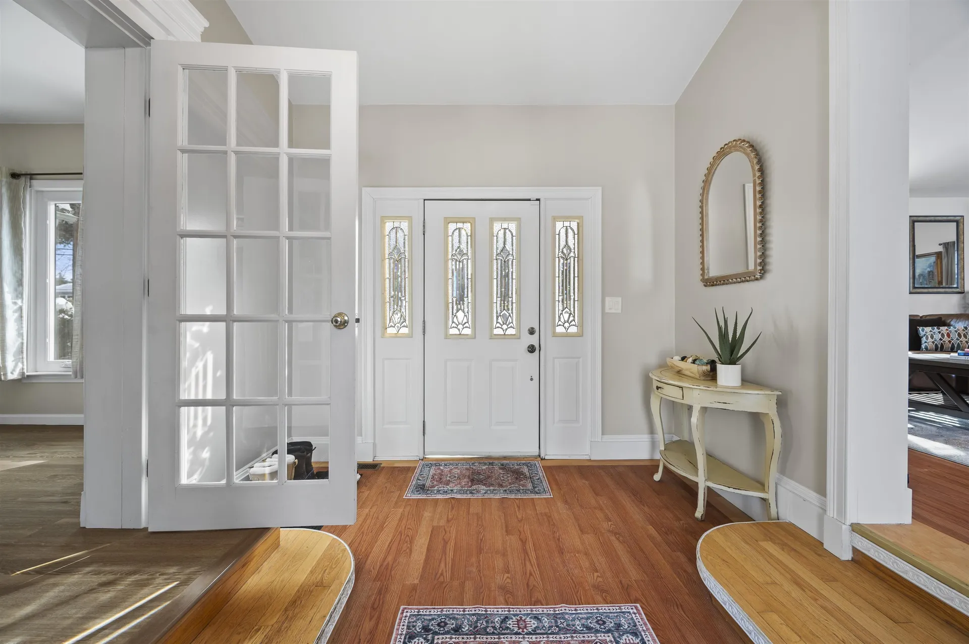 32 Main Street Kingston NH 03848