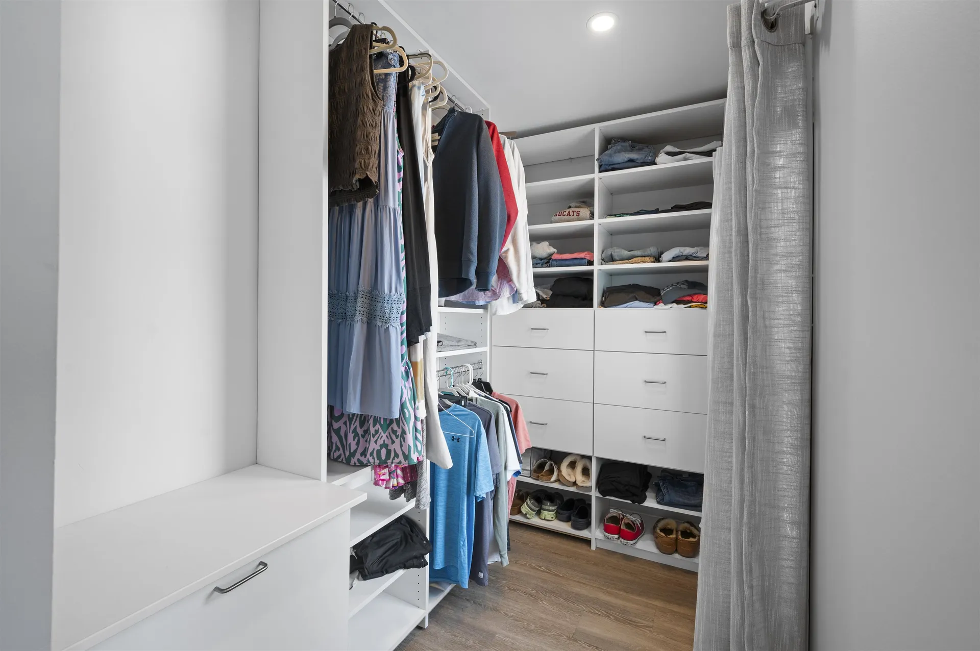 32 Main Street Kingston NH 03848